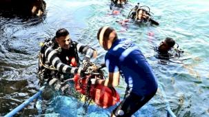 Antalya'da denizden çıkan atıklar sanat eserine dönüşecek