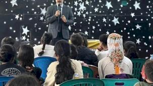 Bismil’de öğrencilere 'Başarıda Arkadaş Seçimi' konferansı
