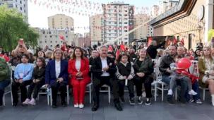 Çarşı Melikgazi'de 19 Mayıs coşkusu