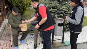 Çorum'da huzurevi sakinlerine bayram ziyareti