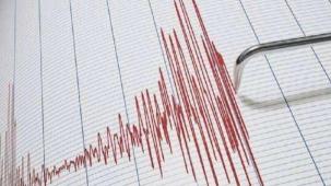 Ege Denizi'nde korkutan deprem