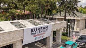 Kayseri Büyükşehir mezarlıkları bayrama hazırladı