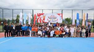 Kayseri Büyükşehir'den 19 Mayıs'a yakışan tenis turnuvası