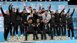 Konyalı sporcular Cumhurbaşkanlığı Turu'nda göz doldurdu