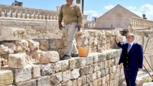 Midyat’ta tarihi doku 'katori' taşıyla hayat buluyor