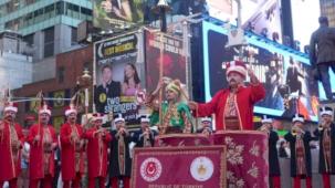 MSB Mehteran Birliği'nden Times Meydanı'nda müthiş performans