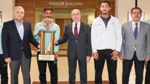 Selçuklu Belediyespor Hokey Takımı Avrupa yolunda