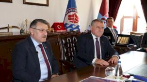Trabzon'da spor yatırımları ve projeler masaya yatırıldı