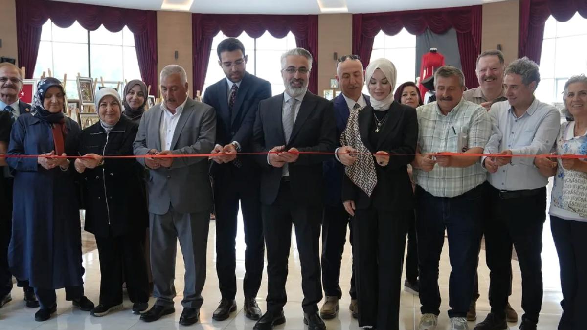 Ankara Keçiören’de Sanat ve Emek Sergisi açıldı