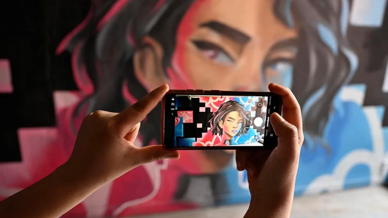 Farabi Alt Geçidi’nde grafiti dokunuşu