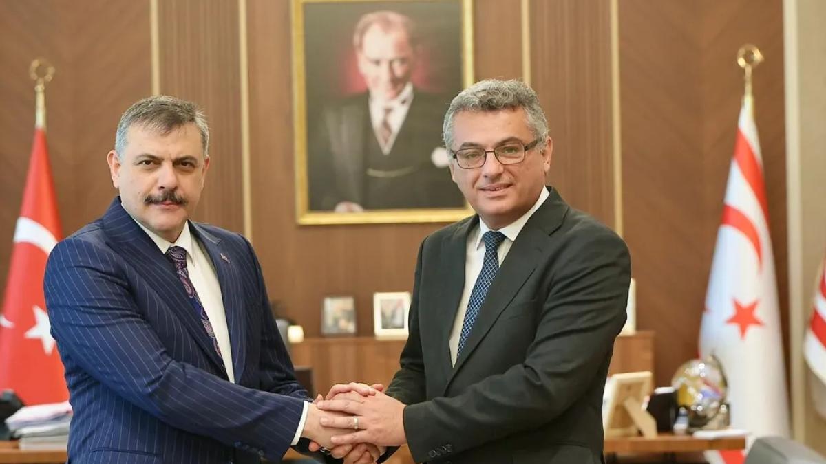 İçişleri Bakanı Mustafa Çiftçi KKTC'de