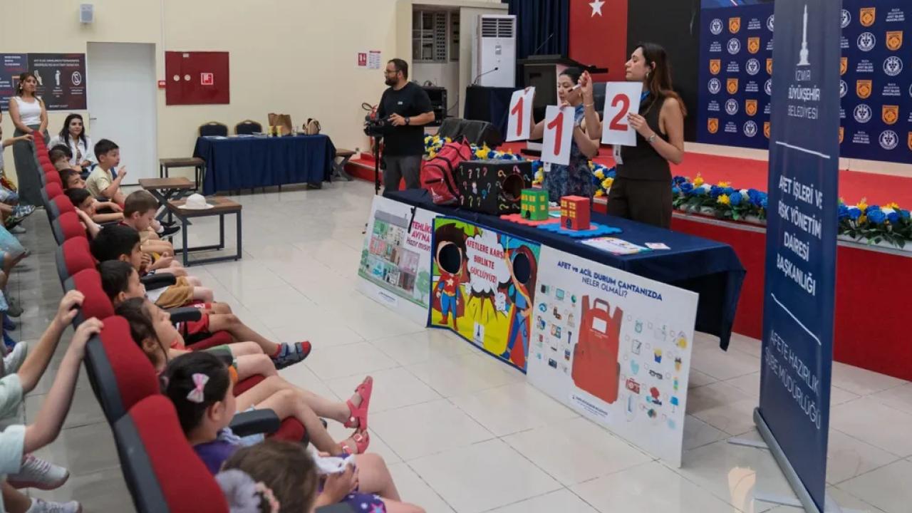 İzmir'de afet bilinci küçük yaşta kazandırılıyor