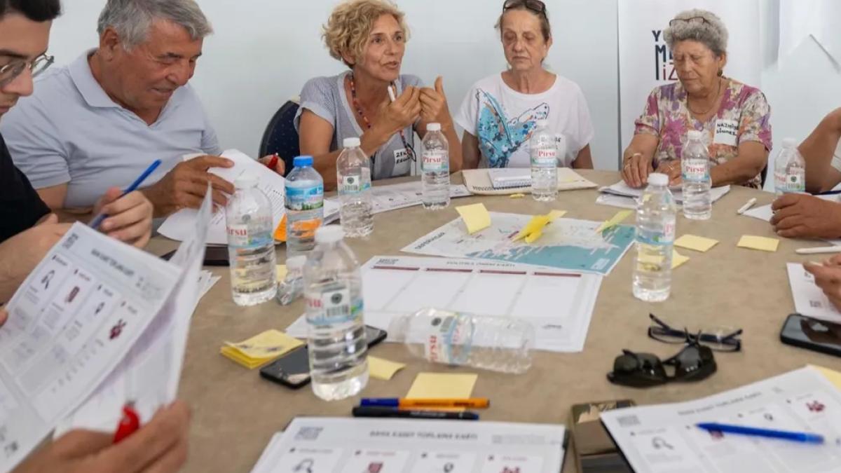 İzmir’de Yurttaş Meclisi dönemi başladı