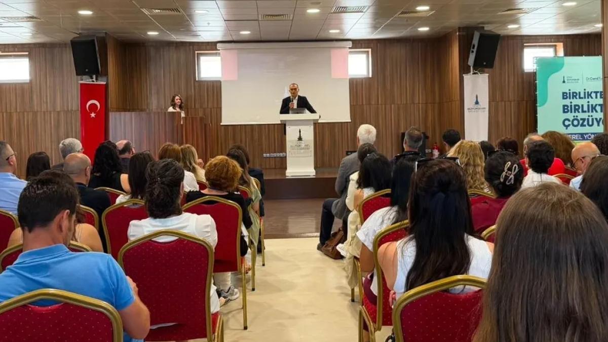 İzmir’in evde bakım modeli masaya yatırıldı