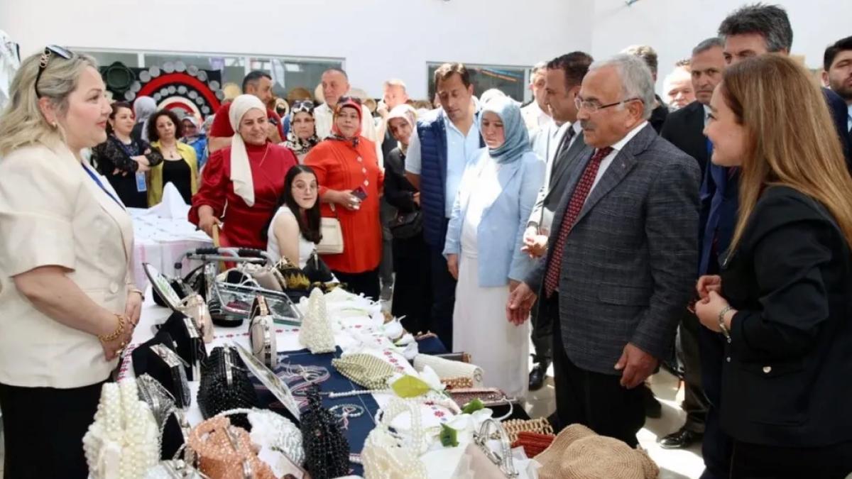 Ordu Fatsa’da ORMEK kursiyerlerinden yıl sonu sergisi