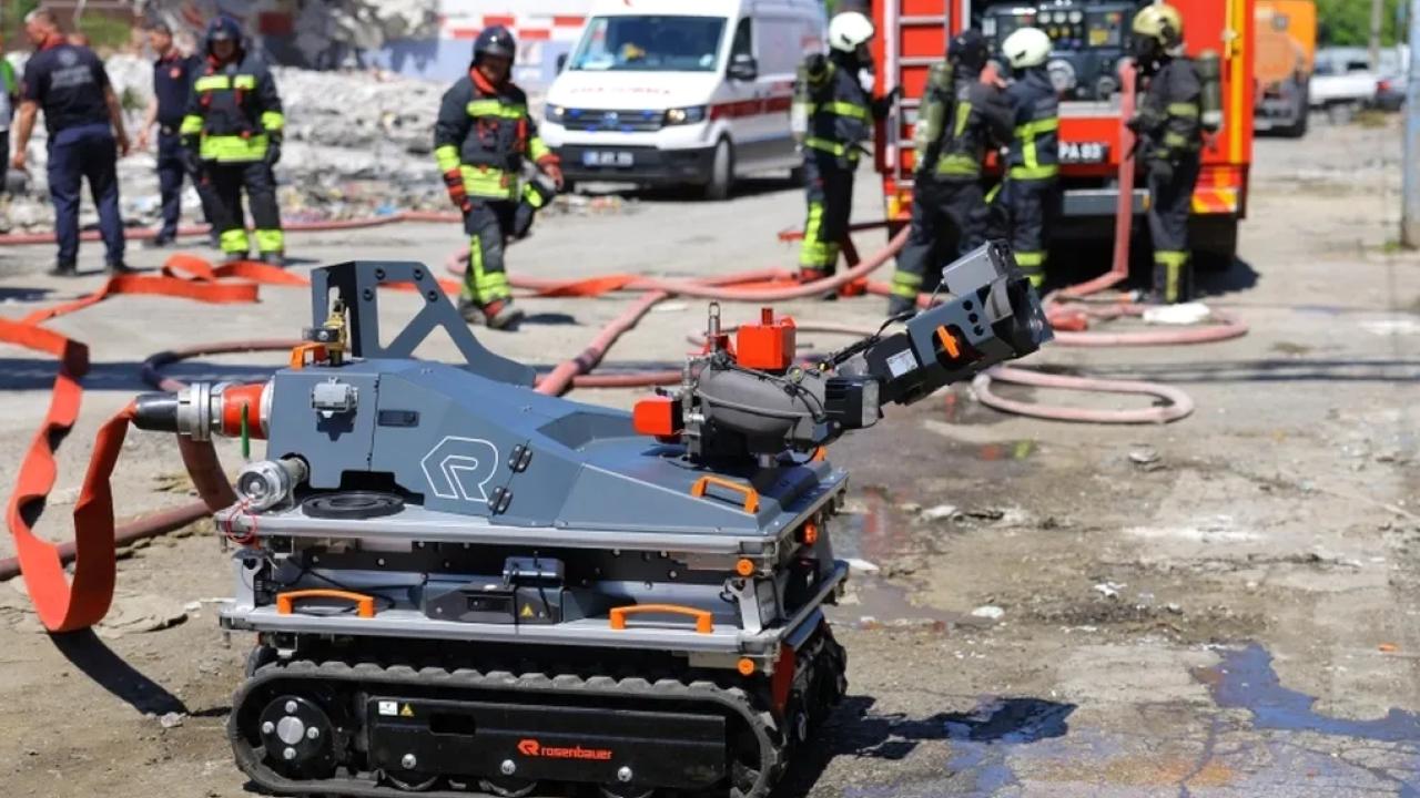 Samsun İtfaiyesi “Alevkıran” robotuyla güçleniyor
