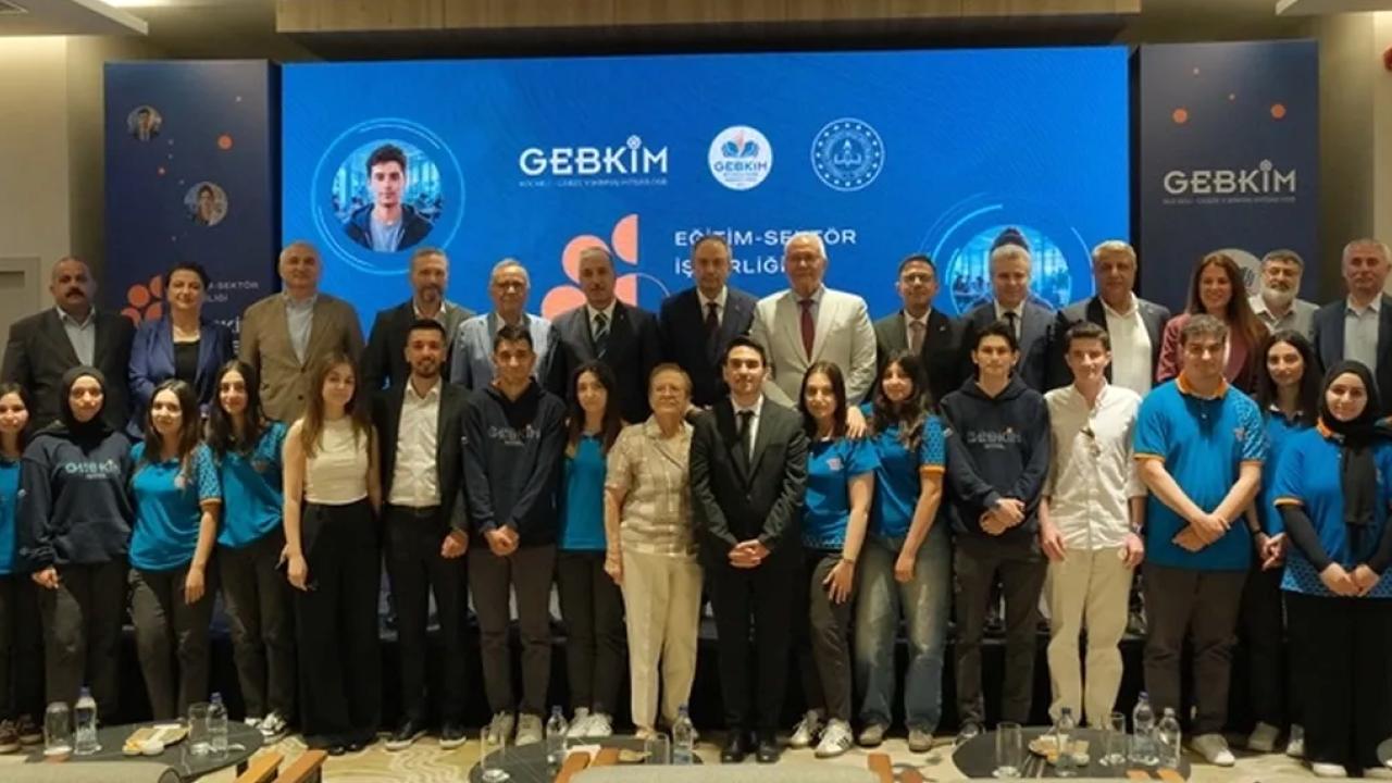 Sanayinin aradığı insan kaynağı GEBKİM'le yetişiyor