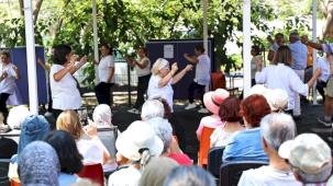 Antalya’da aktif yaşlılar sahne aldı