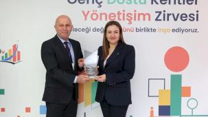 Antalya’ya ‘Genç Dostu Kent’ ödülü