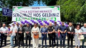 Artvin’de kursiyerlerin el emeği ürünleri vatandaşlarla buluştu