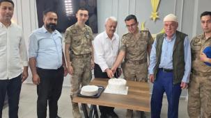 Batman Sason'da şehit ailelerinden Jandarma'ya anlamlı ziyaret