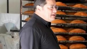 Bolvadin'de ekmek 15 TL olunca, 5 TL'lik Halk Ekmek'e rağbet arttı