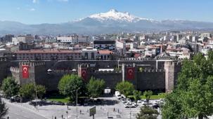 Büyükşehir Mülhem Kayseri Mutfağı'nı tanıttı