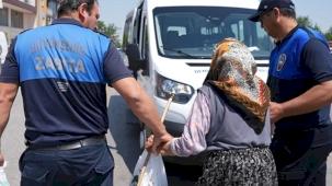 Denizli Büyükşehir Zabıtası dilencilere geçit vermiyor