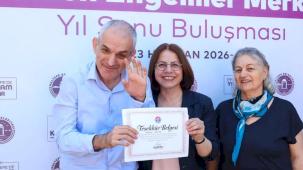 İstanbul Maltepe'nin üretenleri yeni mezunlarını verdi