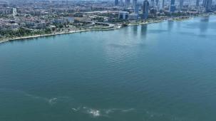İzmir Körfezi’nde 14’üncü kirlilik tespiti