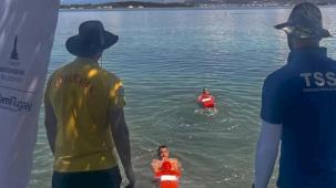 İzmir sahillerinde hayat nöbeti