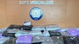 İzmir’de uyuşturucu operasyonu... 371 kilogram skunk ve esrar ele geçirildi