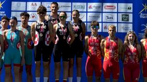 İzmirli sporcular gümüş madalya ile döndü