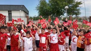 Kayseri Büyükşehir Çocuk Kütüphanesi miniklerinden Milli Takım'a destek