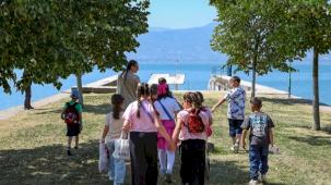 Sakarya'da su müfettişleri Sapanca Gölü ile ilk kez tanıştı