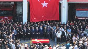 Şehit itfaiye eri Mehmet Tekeli son yolculuğuna uğurlandı