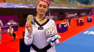 Trabzonlu taekwondocu Aybike Futtu Kazakistan’da altın madalya kazandı