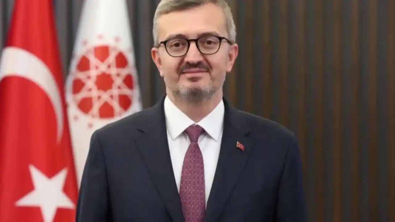 AP’nin Kıbrıs kararına bir tepki de İletişim Başkanı Duran'dan