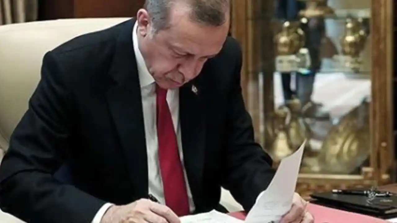 Cumhurbaşkanı Erdoğan'dan YÖK ve rektör atamaları... 8 üniversiteye yeni rektör