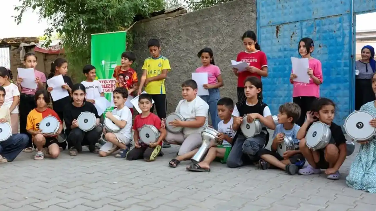 Diyarbakır Gezici Müzik Atölyesi’yle çocuklar konsere hazırlanıyor