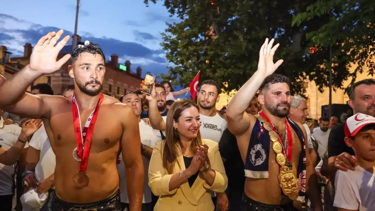 Kırkpınar’da Altın Kemer Antalya’ya geldi