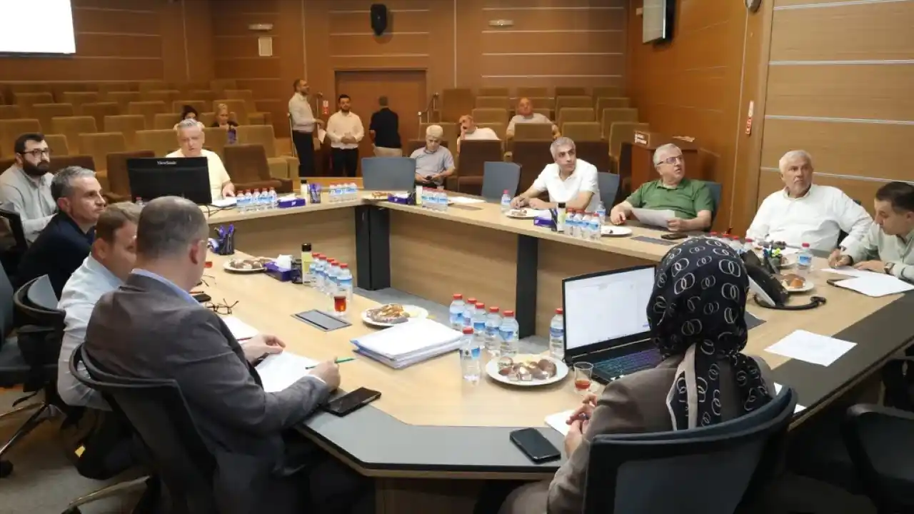 Kocaeli Büyükşehir kuralsızlığa denetimlerle ‘dur’ diyor