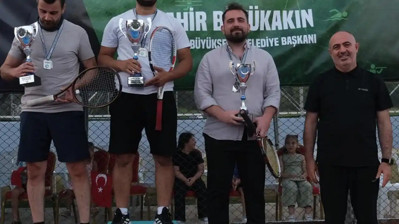 Kocaeli’de raketler korta indi