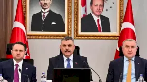 3 Bakan futbolu masaya yatırdı