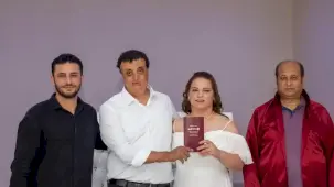 Aşka işaret diliyle “evet” dediler
