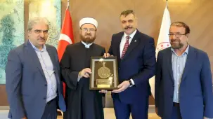 Bakan Çiftçi, Dünya Müslüman Âlimler Birliği Başkanı Karadaği'yi ağırladı