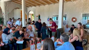 Castello Fontana'ya Çeşme halkından destek