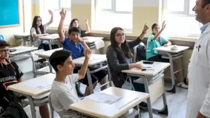 Derslerin saatleri değişti! Resmi Gazete’de yayımlandı