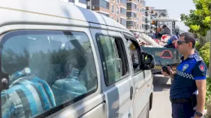 İzmir Büyükşehir’den tarım işçisi servislerine sıkı denetim
