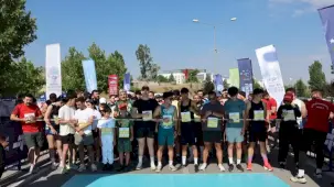 Kayseri Büyükşehir'den Demokrasi Koşusu